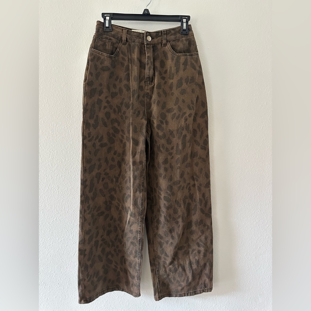 AAAAXBBB Leopard Print Wide-Leg Pants